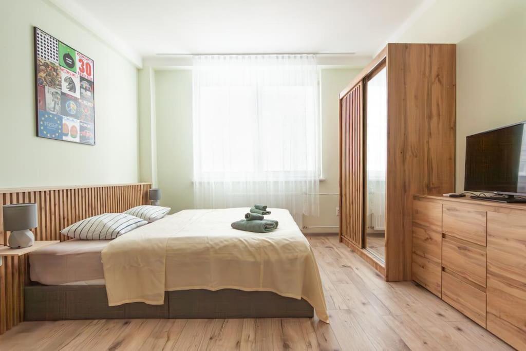 Vysoka Apartman Emf/Stp Bratislava Exterior photo