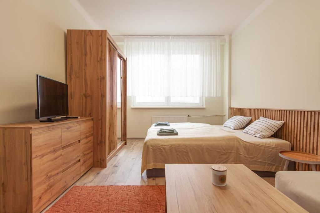 Vysoka Apartman Emf/Stp Bratislava Exterior photo
